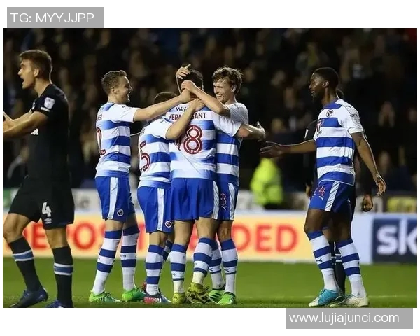 加的夫城与雷丁的激烈对决展现英冠联赛的精彩与悬念