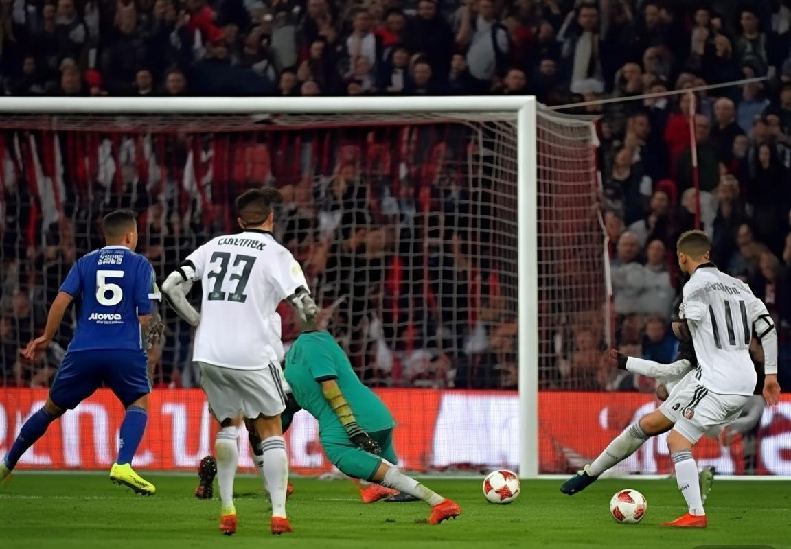 皇马4-3险胜！姆巴佩7分钟帽子戏法引爆全场，暴露防守漏洞恐影响欧冠征程